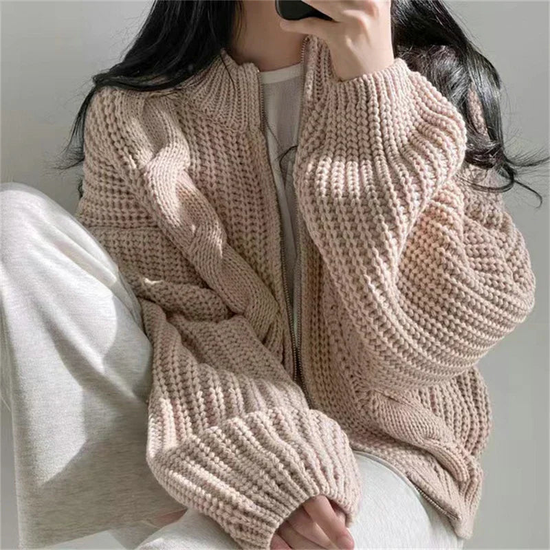 Chunky kabelstrikket cardigan - Ryleigh